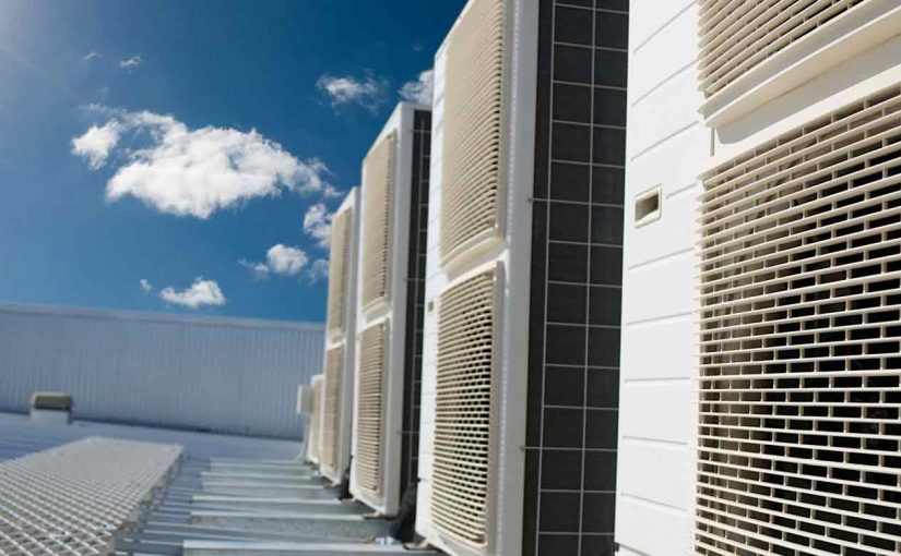 Sustainable data centres: optimising server cooling