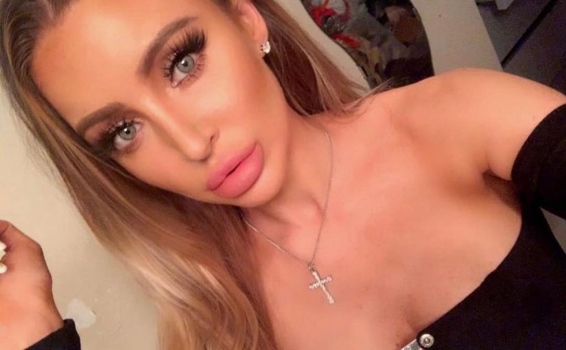 Keep in mind these 10 tips to make your vegan lashes look better